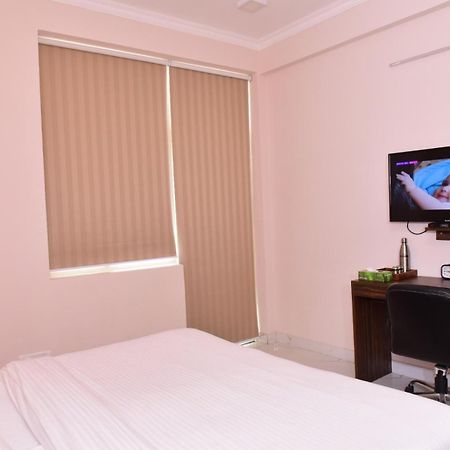 Arkaya Inn グルガウン エクステリア 写真